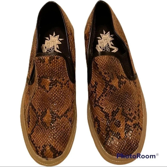 Starry Eyed Animal Snakeskin Print Slip-on Sneakers Manmade Brown Black 7 - Picture 1 of 7